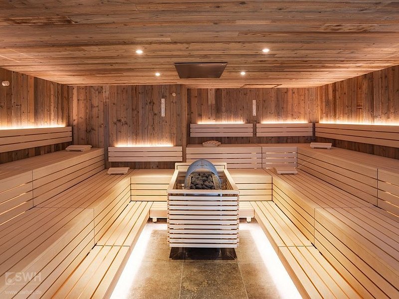 Finnische Sauna im Rolli-Bad