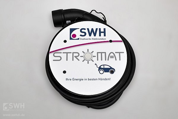Wallbox Stromat im Design der Stadtwerke Haldensleben